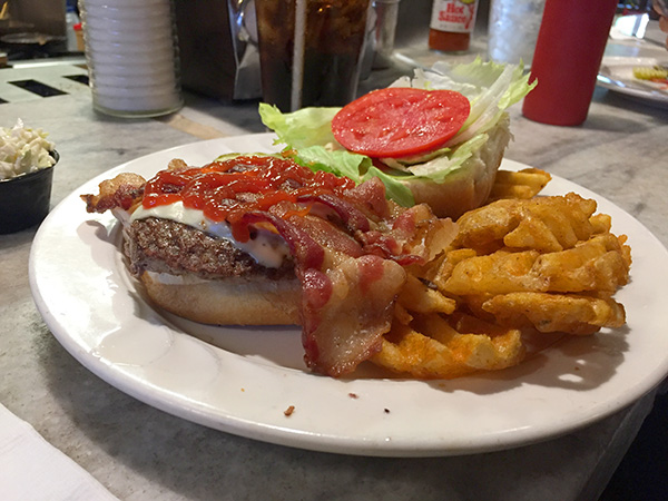 monroe Bacon Burger Platter