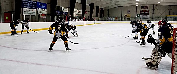 hockey Central Sectionals action pic 1